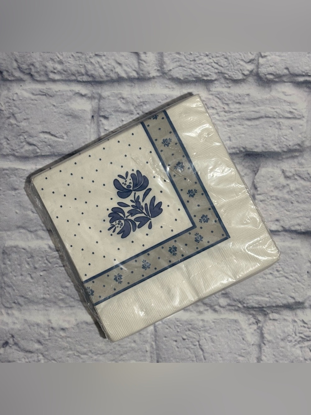 NWT 1985 Pfaltzgraff Co blue printed luncheon napkins 16 count